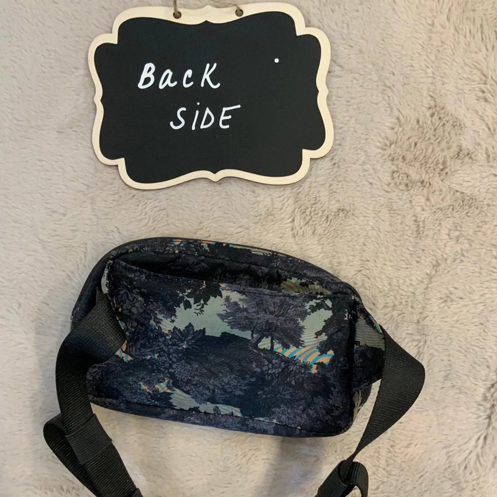 Lululemon Clean lines belt sling bag and mini psychedelic belt bag Black Travel